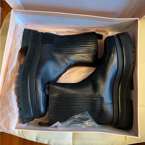 Loeffler Randall Shoes - Loeffler Randall Women’s Toni Almond Toe Pull On Booties - Wore 1x